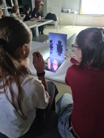 /album/fotogaleria-vyukova-aktivita-s-nazvom-matemagia-a-workshop-tiene-zname-nezname-8-rocnik/4-jpg124/