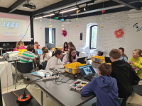 /album/fotogaleria-vyukova-aktivita-pod-nazvom-padam-padas-padame-a-workshop-legorobotika-6-rocnik/2-jpg134/