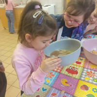 /album/fotogaleria-kruzok-kucharik-pecieme-strudlu/9-jpg74/