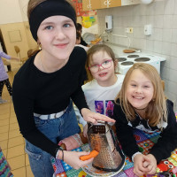 /album/fotogaleria-kruzok-kucharik-priprava-mrkvovej-natierky/11-jpg39/